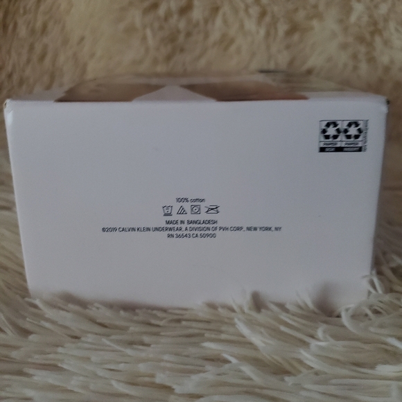 Calvin Klein Men's Cotton Classics 5-pack Brief - Picture 9 of 12